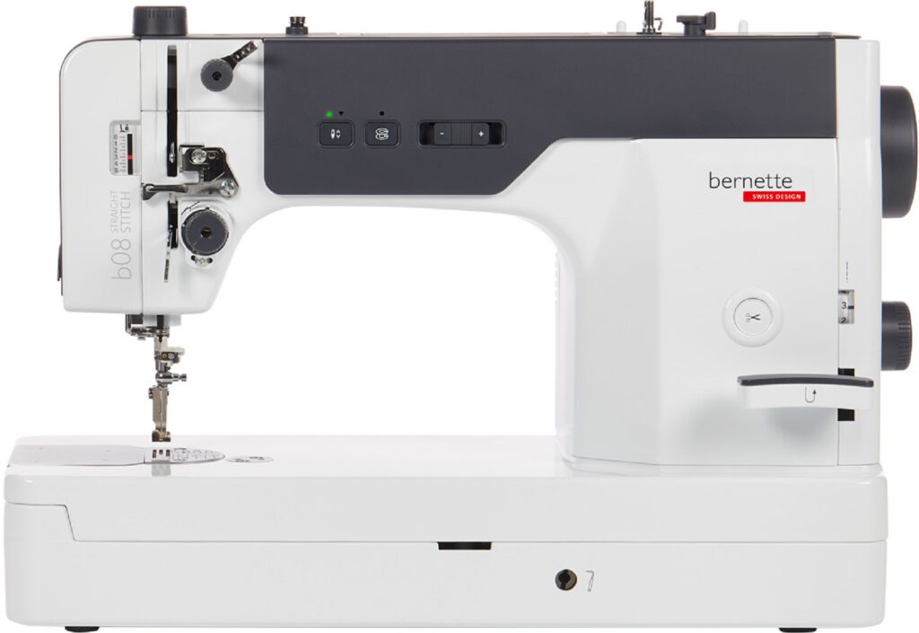 Bernette b08 Straight Stitch
